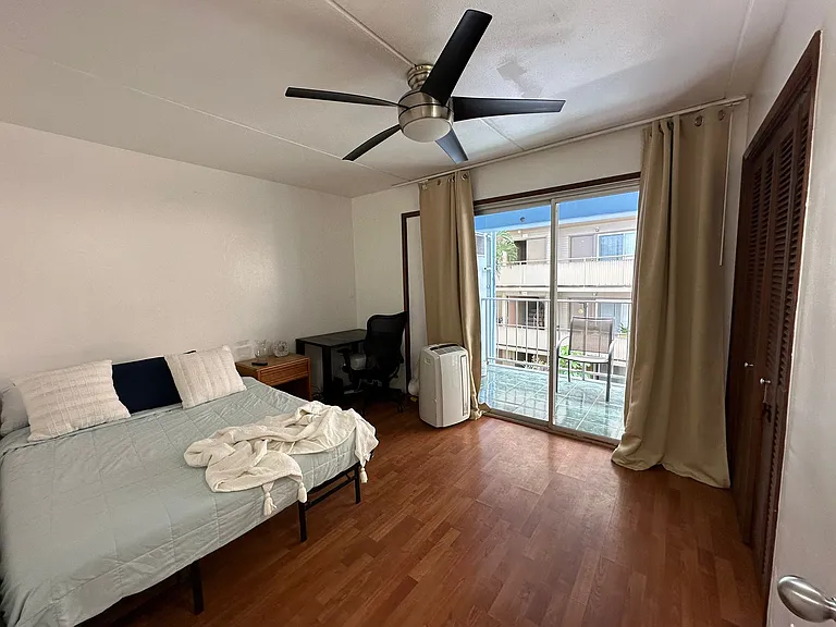 1804 Ala Moana Blvd #3B — Photo 8