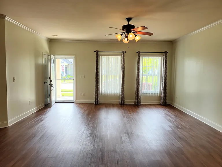 144 Hardinberry St — Photo 14