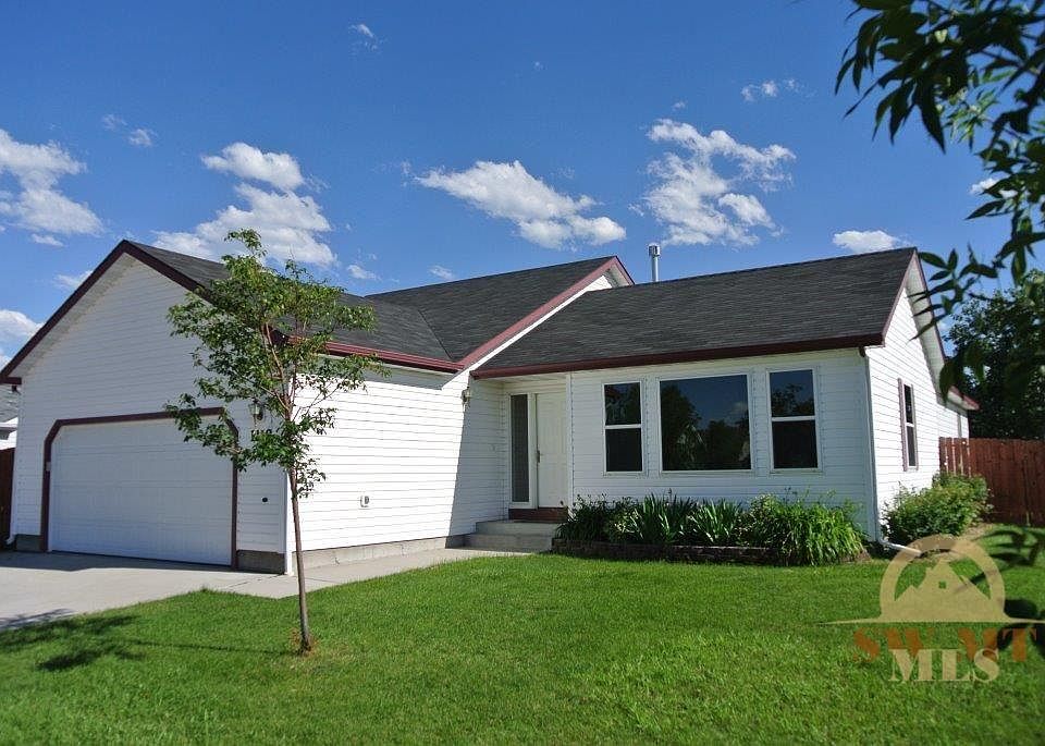 1st image of 1118 Sunrise Dr