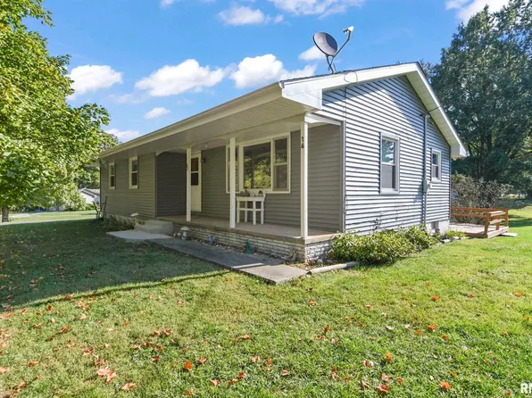 16 S Old Covered Bridge Ln, Springfield, IL 62711