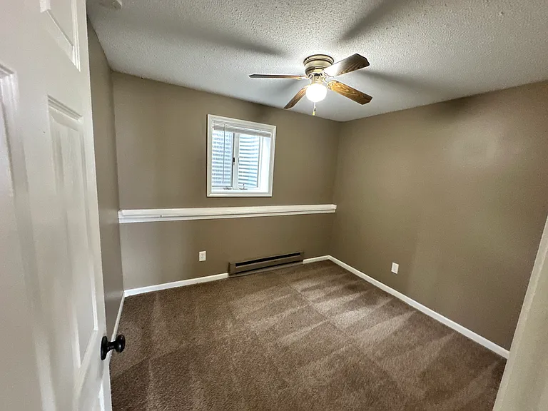 2093 Scearcyville Dr SW #4 — Photo 3