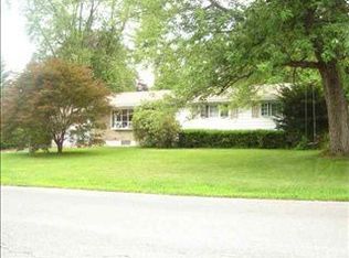 49 Benedict St, Castleton, NY 12033