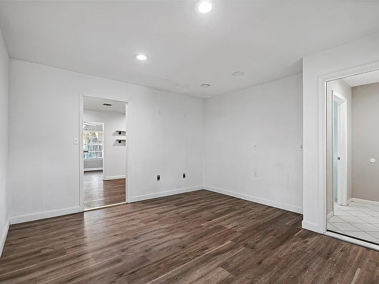 15915 Mueschke Rd — Photo 12