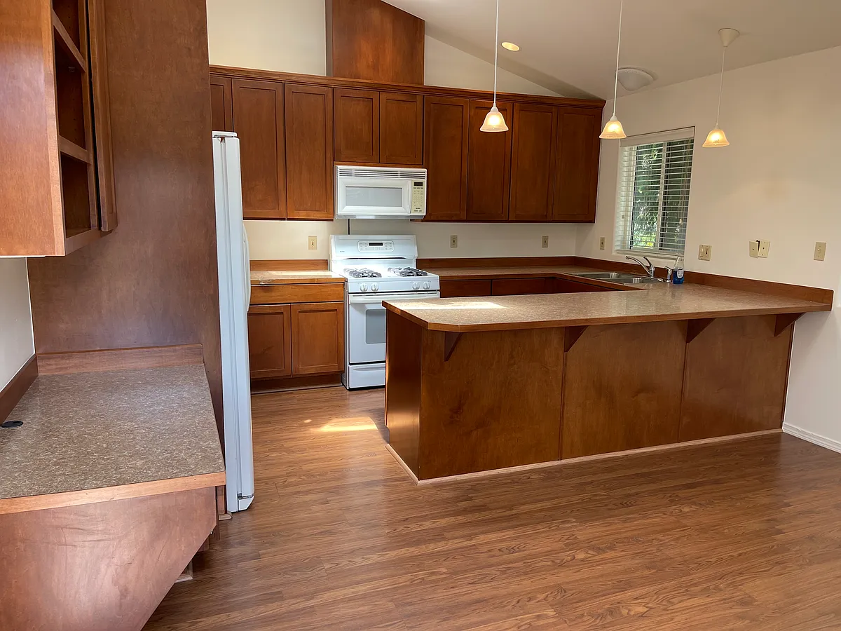 Large kitchen and living space - 14931 72nd Pl NE