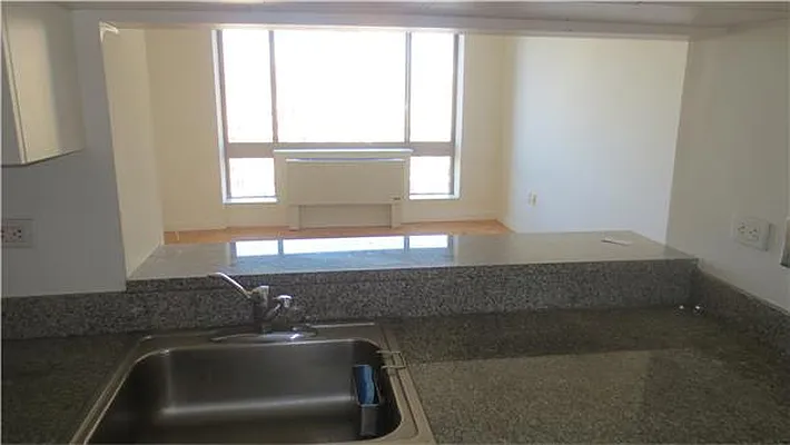 Rented by R New York | media 4