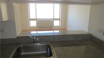 Rented by R New York