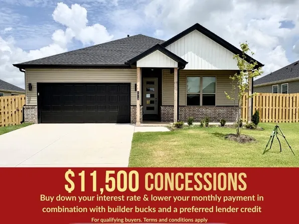 1810 Bugg St, Pea Ridge, AR 72751
