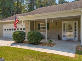 4010 Grove Trl, Loganville, GA 30052