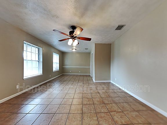 2nd image of 22110 Hockaday Dr