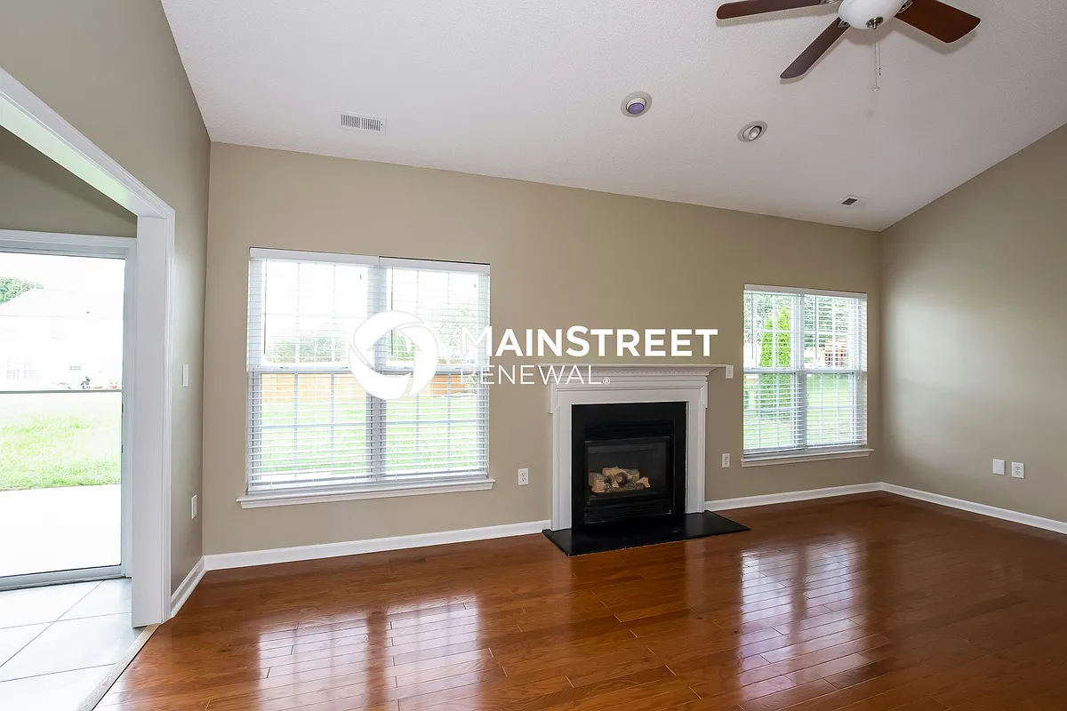 Living Room - 11717 Black Maple Ave