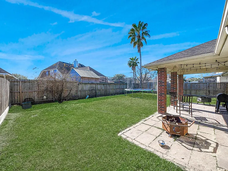 10514 Ravens Way — Photo 38