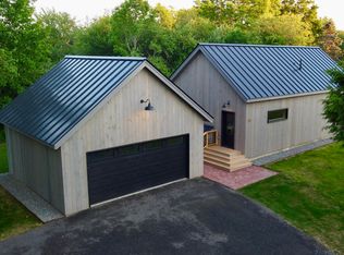 81 W Main St, Stockton Springs, ME 04981
