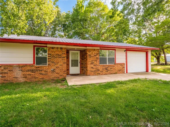 1424 Lehigh Ave, Hartshorne, OK 74547