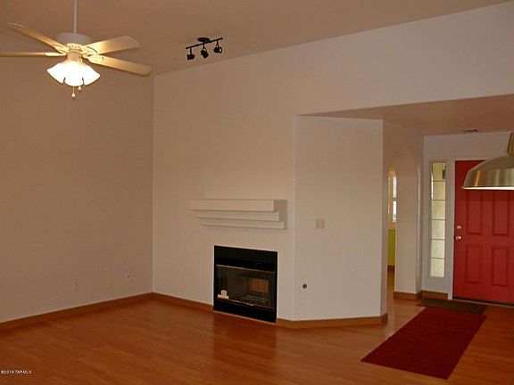 4th image of 455 N Ironwood Cir
