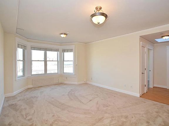 4th image of 463 26th Ave APT 404