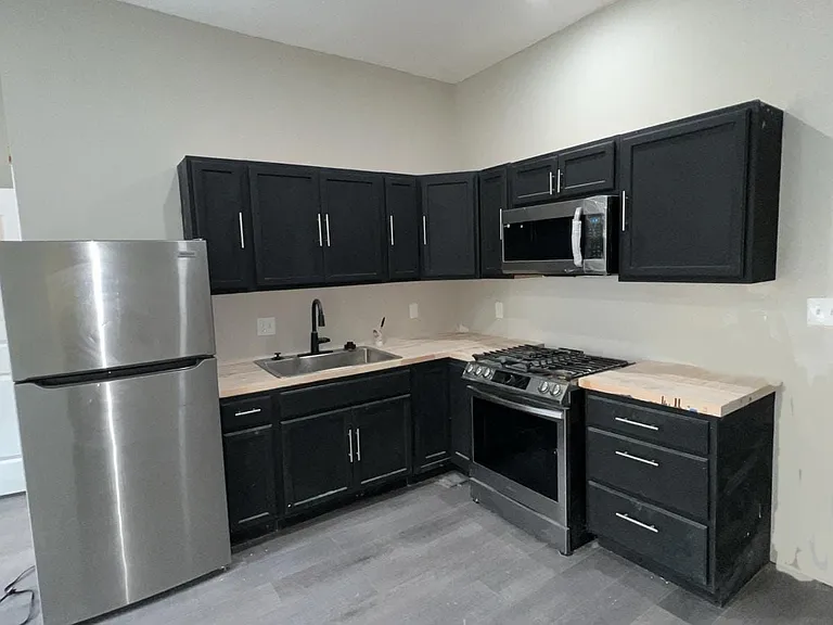 608 N Carrollton Ave #2 — Photo 3