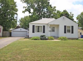 441 E Maywood Ct, Decatur, IL 62526