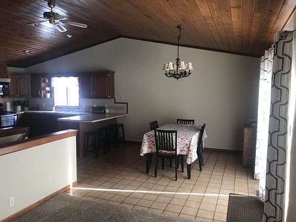 5th image of 15882 Obrien Ct