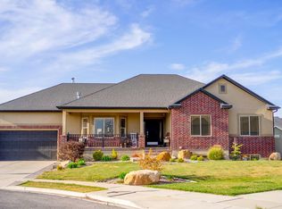 913 S Coyote Cv, Lehi, UT 84043