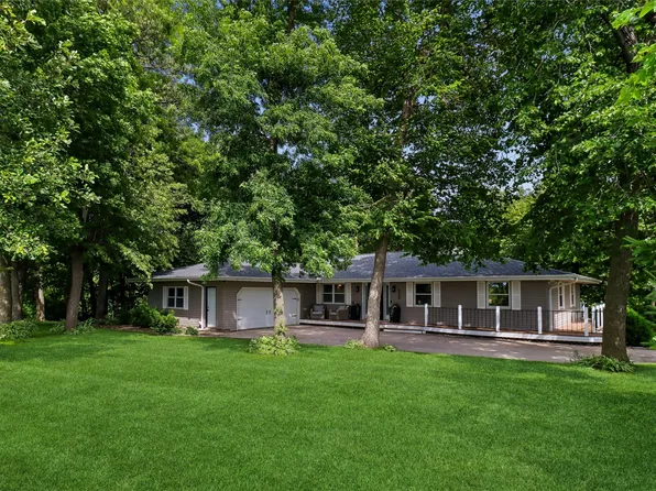 5908 E 76th St S, Newton, IA 50208