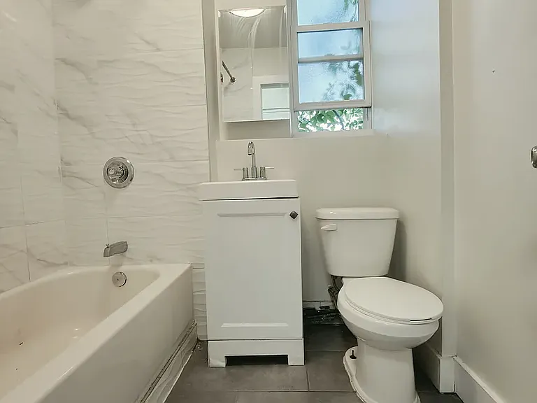 21 Seidler St #9 — Photo 5