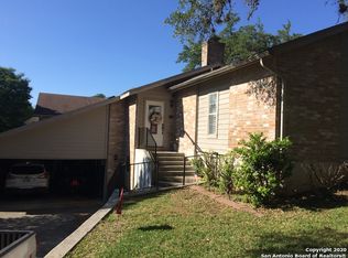 16 Oak Villa Rd #6, Canyon Lake, TX 78133