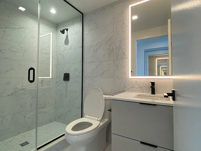 609 Sherbourne St #3209 — Photo 12