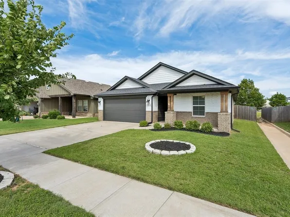 3412 Pagoda Pead Dr, Yukon, OK 73099