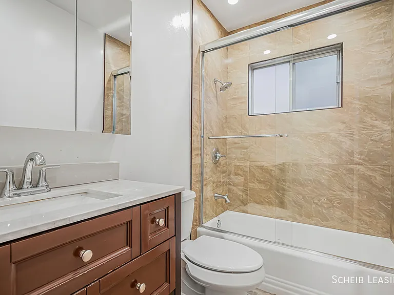 220 N Crescent Dr #6 — Photo 12