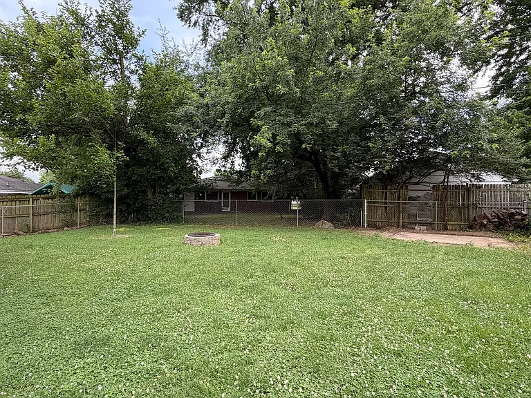 3522 Lisbon Ln — Photo 36