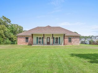 310 Louviere St, Welsh, LA 70591