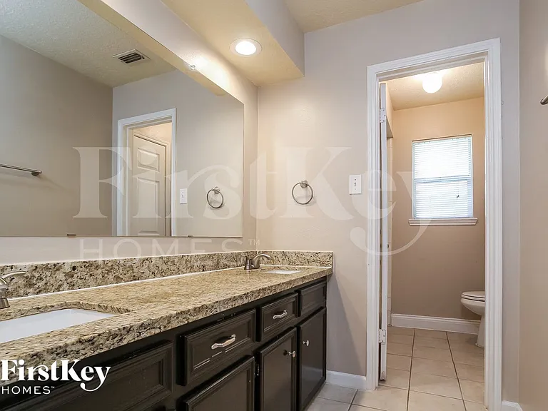 4754 Hickory Downs Dr — Photo 9