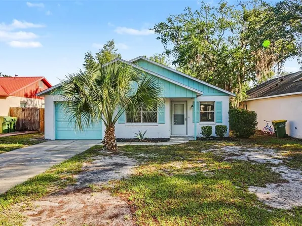 2710 Lorraine Dr, Leesburg, FL 34748