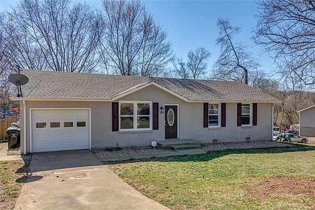 2nd image of 222 Cinderella Ln