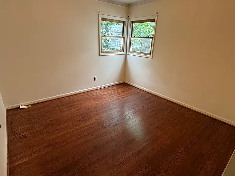 5737 Colonial St — Photo 9
