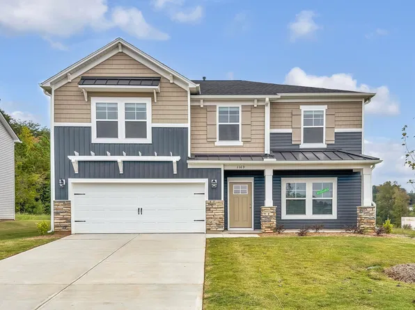 1169 Melford Ave, Wellford, SC 29385