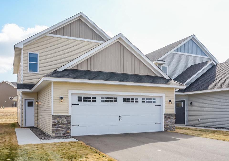 1st image of 12434 69th Ln NE