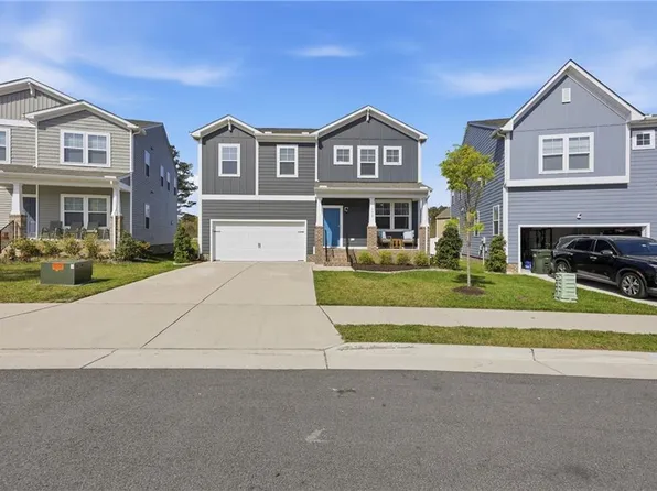 130 Meadows Landing Ln, Suffolk, VA 23434
