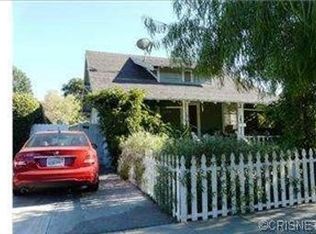 10852 Hesby St, North Hollywood, CA 91601