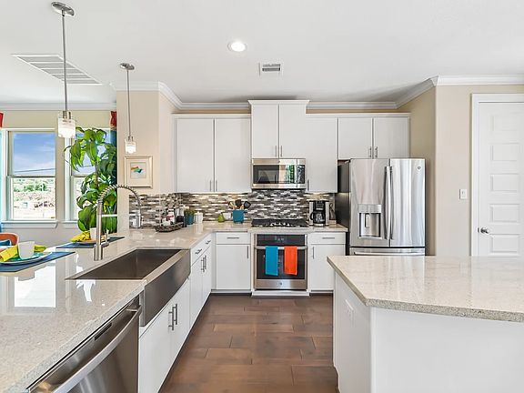 Kitchen with pendant lights