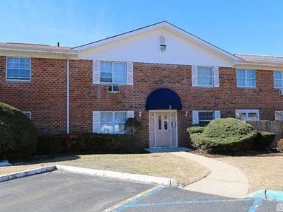 460 Old Town Rd APT 5K, Port Jefferson Station, NY, 11776