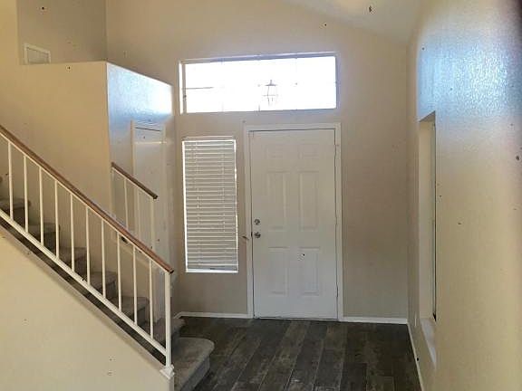 5th image of 2247 E Morrow Dr