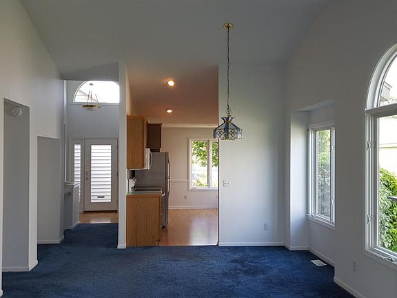 3rd image of 2474 Highridge Ln SE #16