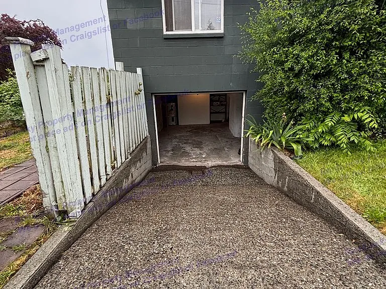 4729 S Findlay St — Photo 26