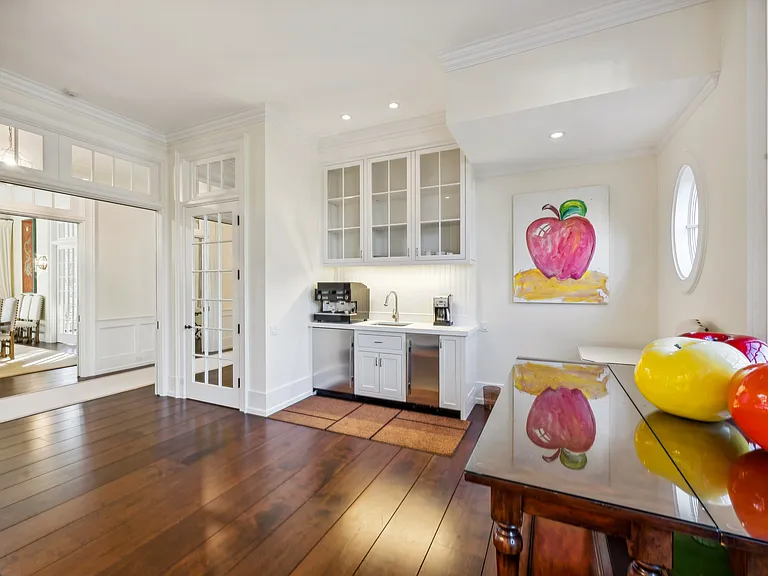 56 Barnhart St — Photo 10