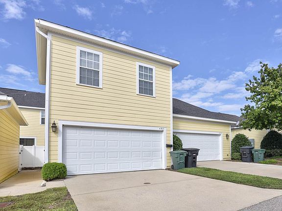 3rd image of 4307-1 Four Oaks Blvd