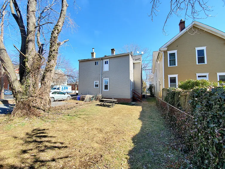 43 Madison Pl — Photo 11