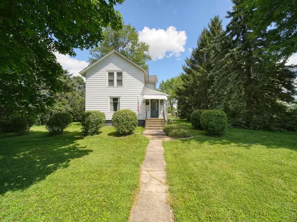 751 S Lane St, Blissfield, MI 49228