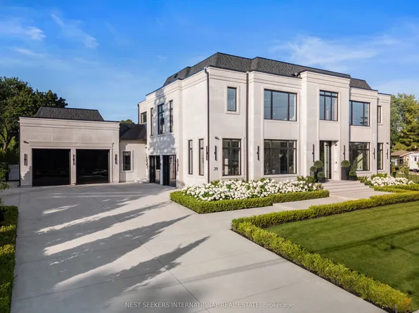 29 Greenside Dr, King, ON L0G 1N0