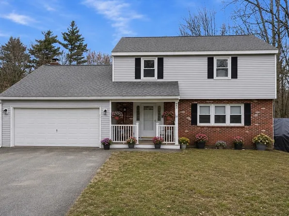 35 Shannon Rd, Hampstead, NH 03841